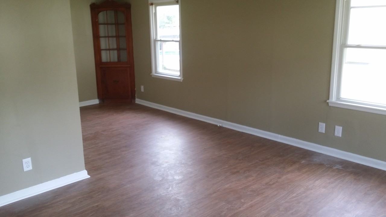 7334 Clovernook Ave - Photo 3 of 10