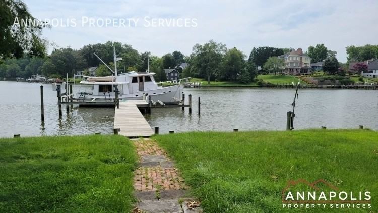 3821 Outrigger Dr - Photo 2 of 37
