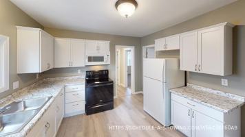 featured image of 325 W Park St #1