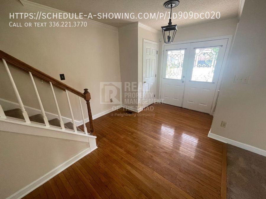 3616 Two Oaks Dr - Photo 3 of 20