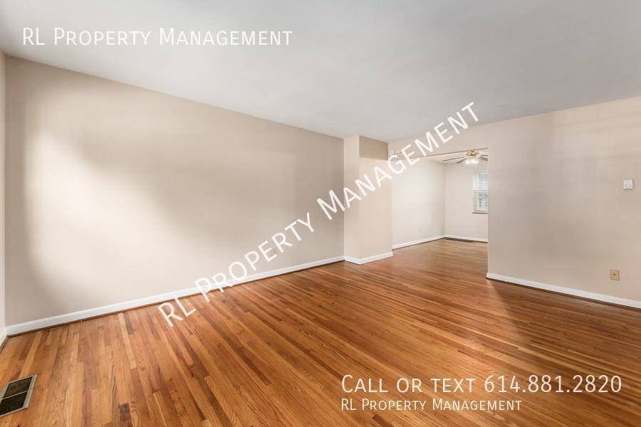 1785 Northwest Ct #E - Photo 3 of 29