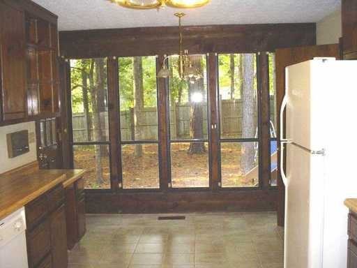 6841 Woodcreek Ln - Photo 2 of 8