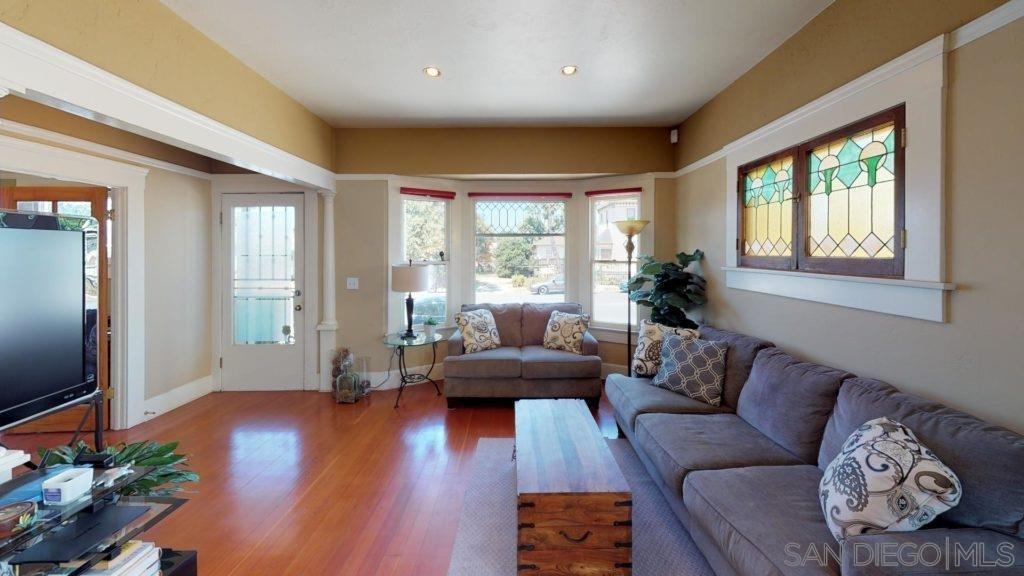 2129 J St #NA - Photo 3 of 18