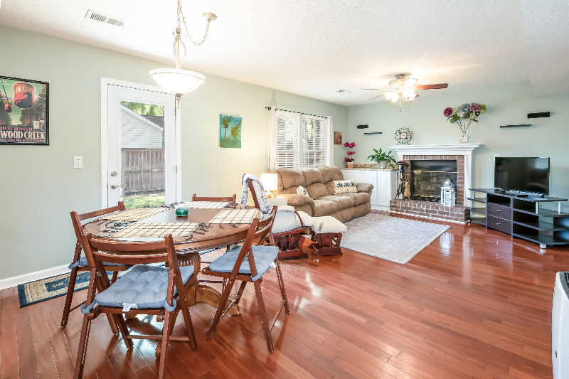 2785 Flower Creek Way - Photo 3 of 18