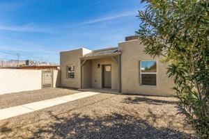 featured image of 2324 North Treat Avenue