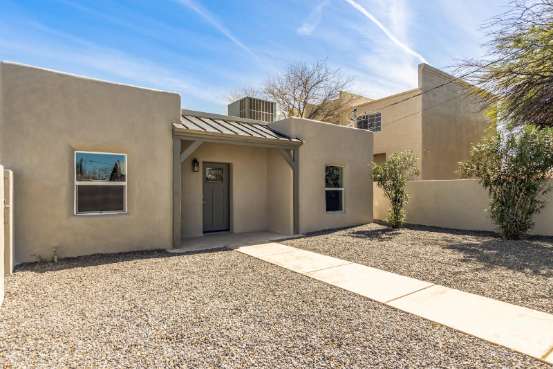 2324 North Treat Avenue - Photo 3 of 22