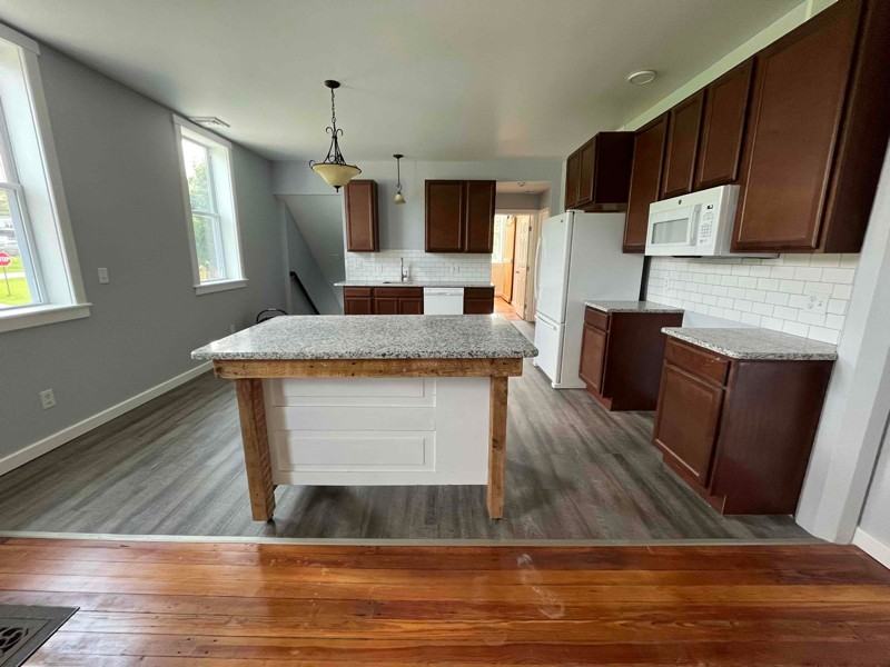 14 High Street #B - Photo 7 of 23