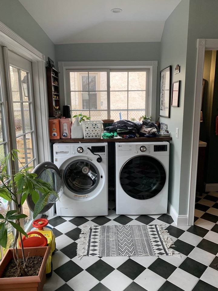 1011 S St Bernard St - Photo 3 of 18