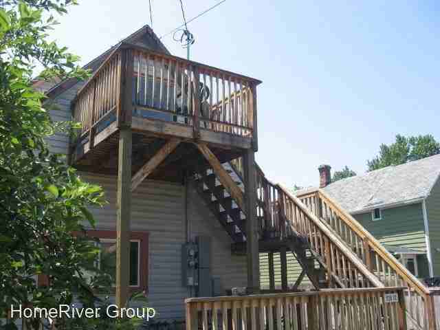 528 1/2  S. 5th Street W. - Photo 2 of 8