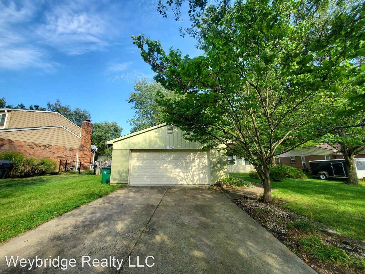 190 Brushwood Dr - Photo 3 of 17