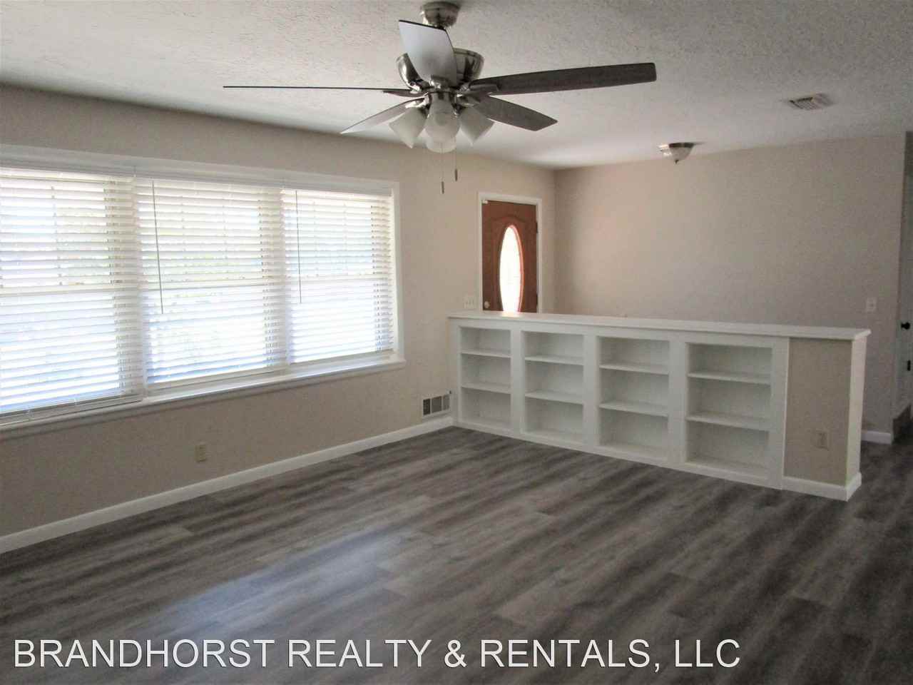 1005 N Kansas St - Photo 2 of 39