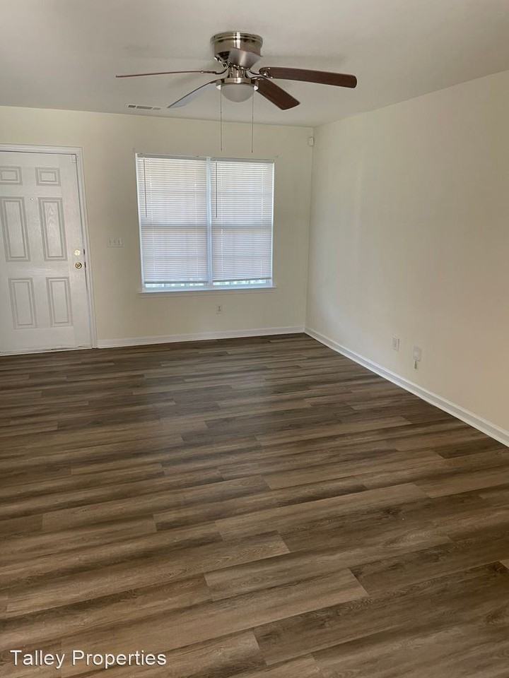 5623 Henderson Oaks Dr - Photo 3 of 7