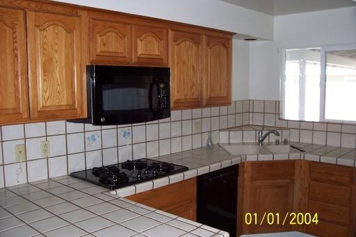 916 Del Monte Pl - Photo 2 of 6