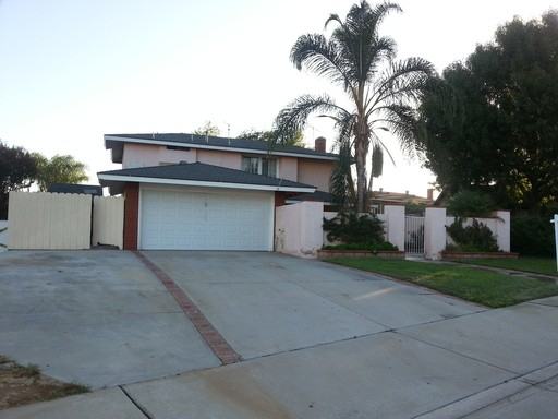 3557 Hancock Dr - Photo 2 of 16