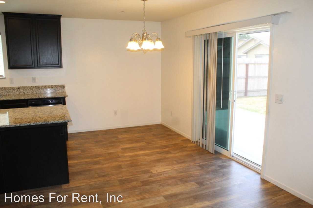 1719 N Irma St - Photo 3 of 13