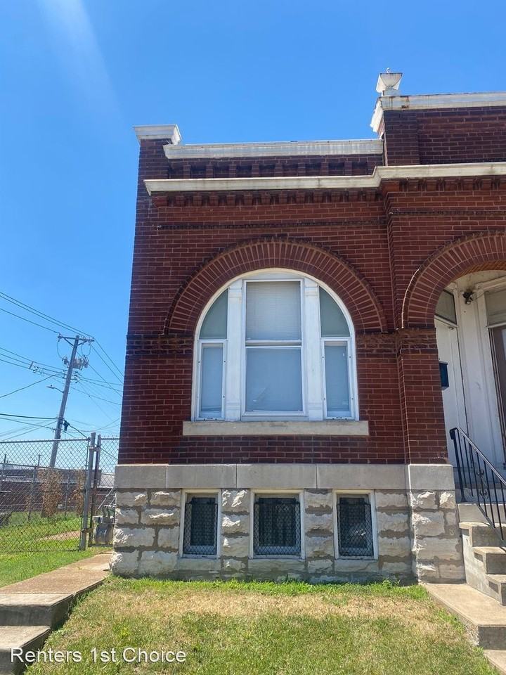 120 Haven St - Photo 2 of 17