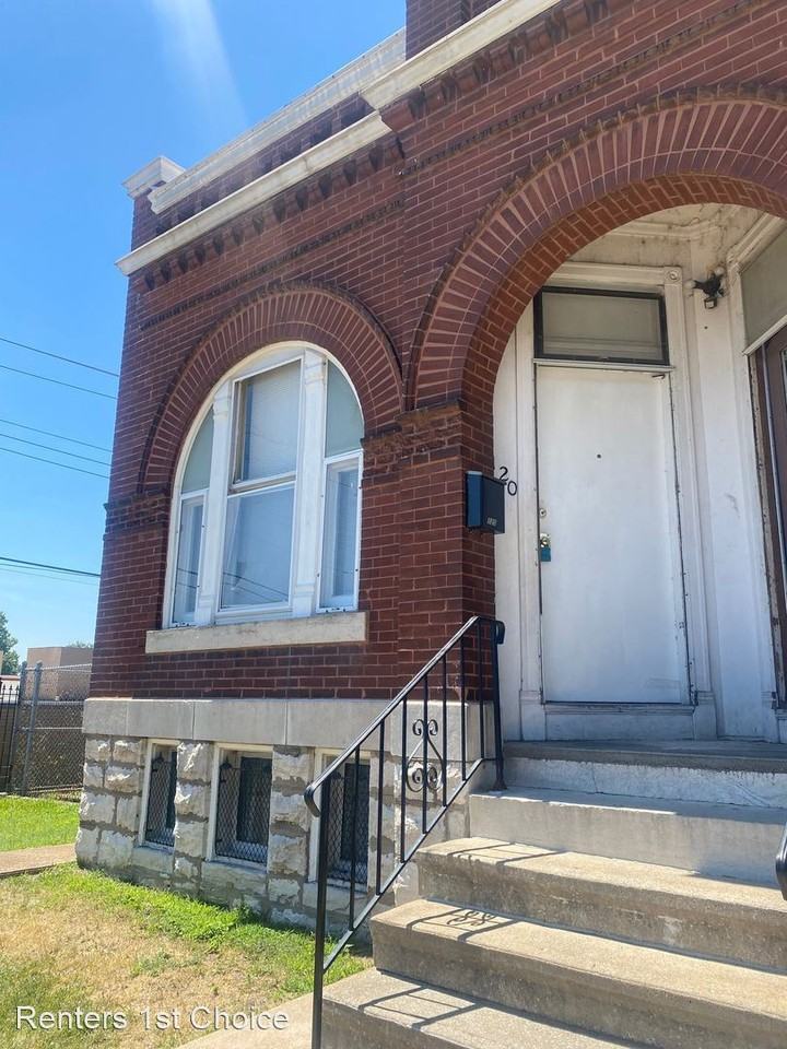 120 Haven St - Photo 3 of 17