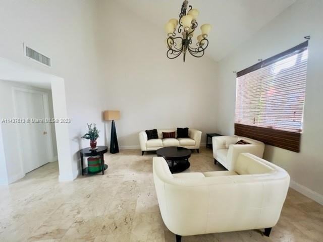 1843 Sw 138th Ave - Photo 3 of 8