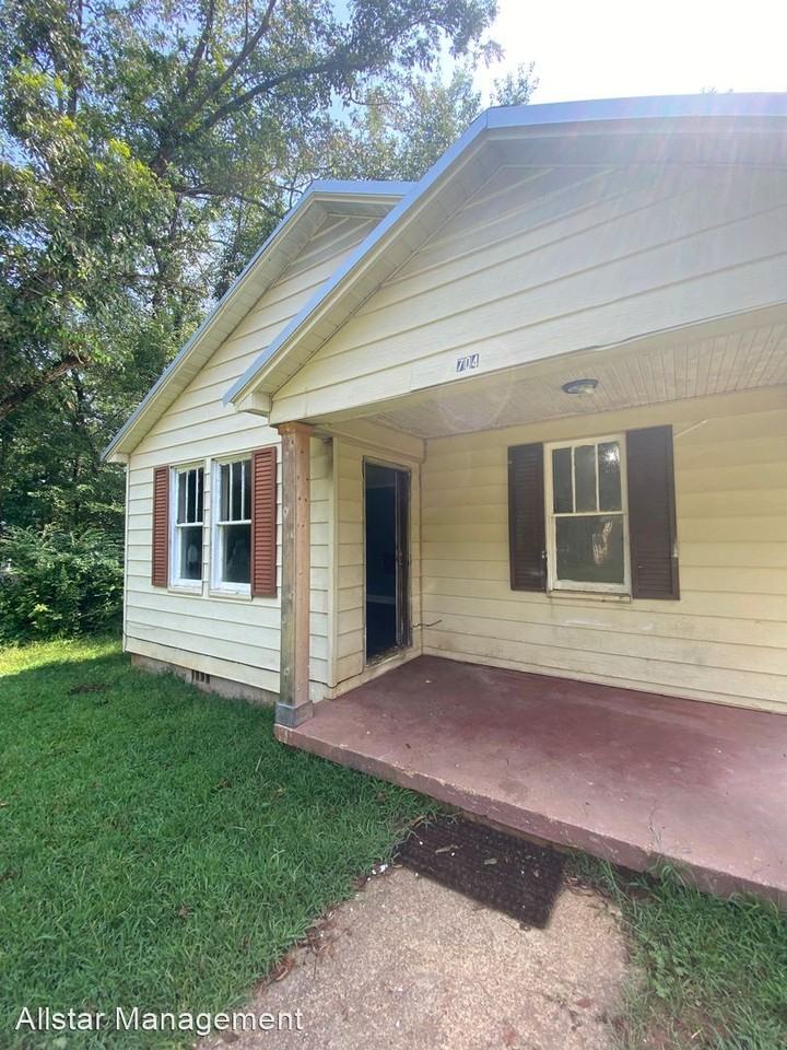 704 New St, New Albany, MS 38652 2 Bedroom House for 600/month Zumper