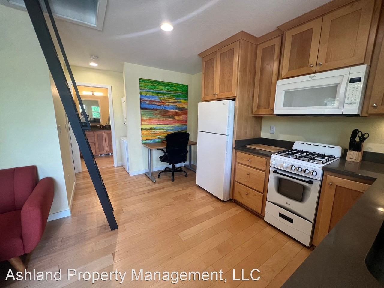 872 & 878 Siskiyou Blvd - Photo 3 of 11