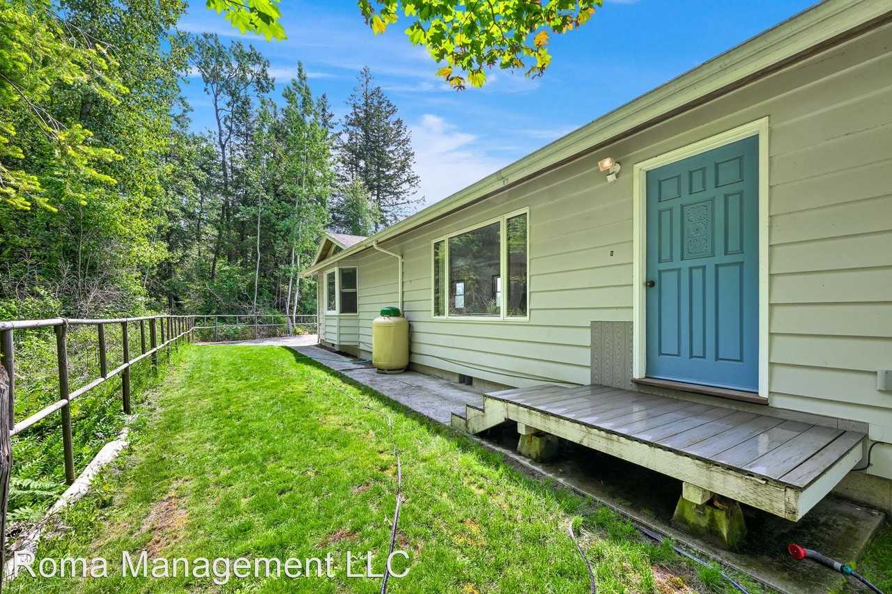 8430 Valley View Rd - Photo 2 of 21