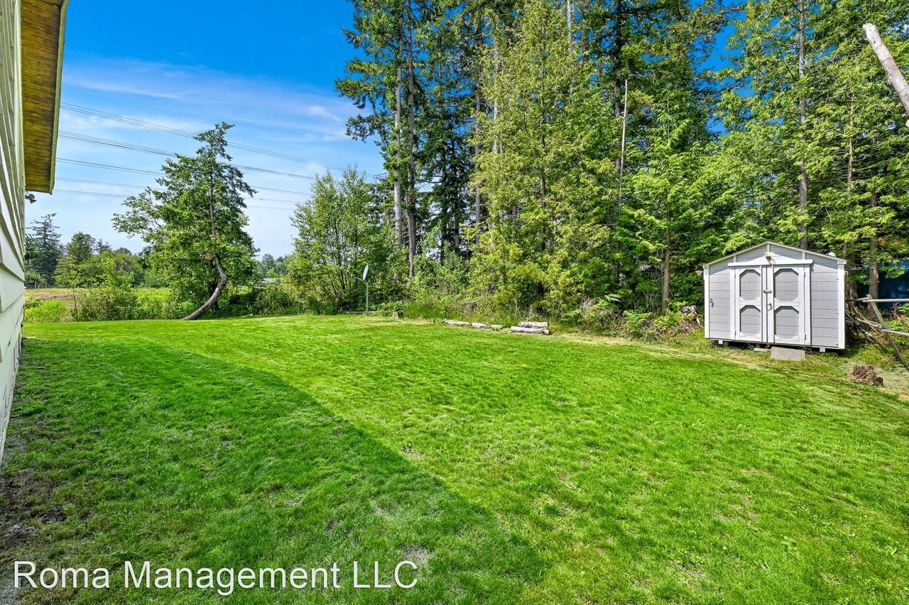 8430 Valley View Rd - Photo 3 of 21