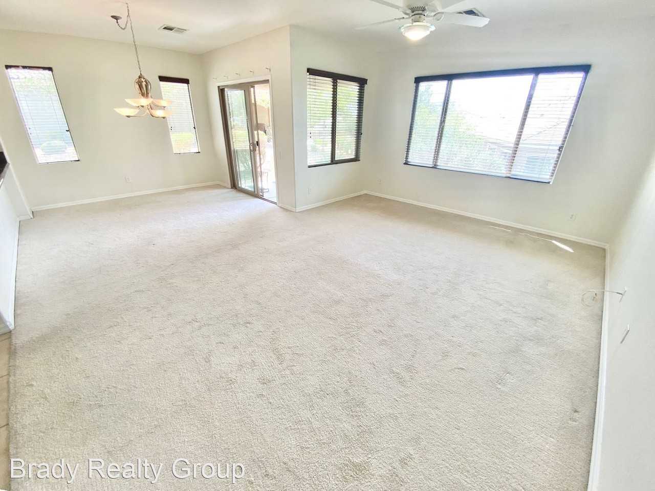 2417 Sun Grazer St - Photo 2 of 26