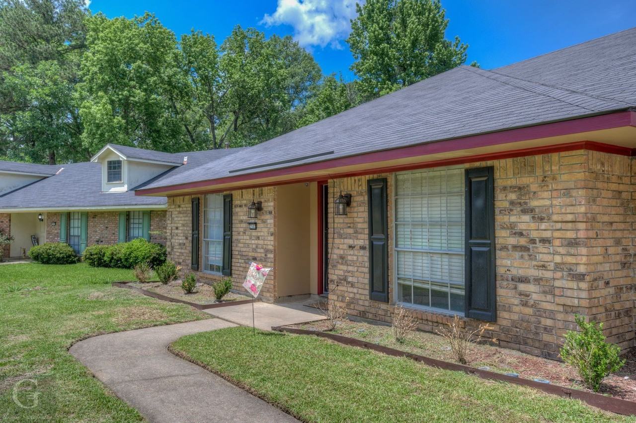 2502 Prestwick Ct - Photo 2 of 21