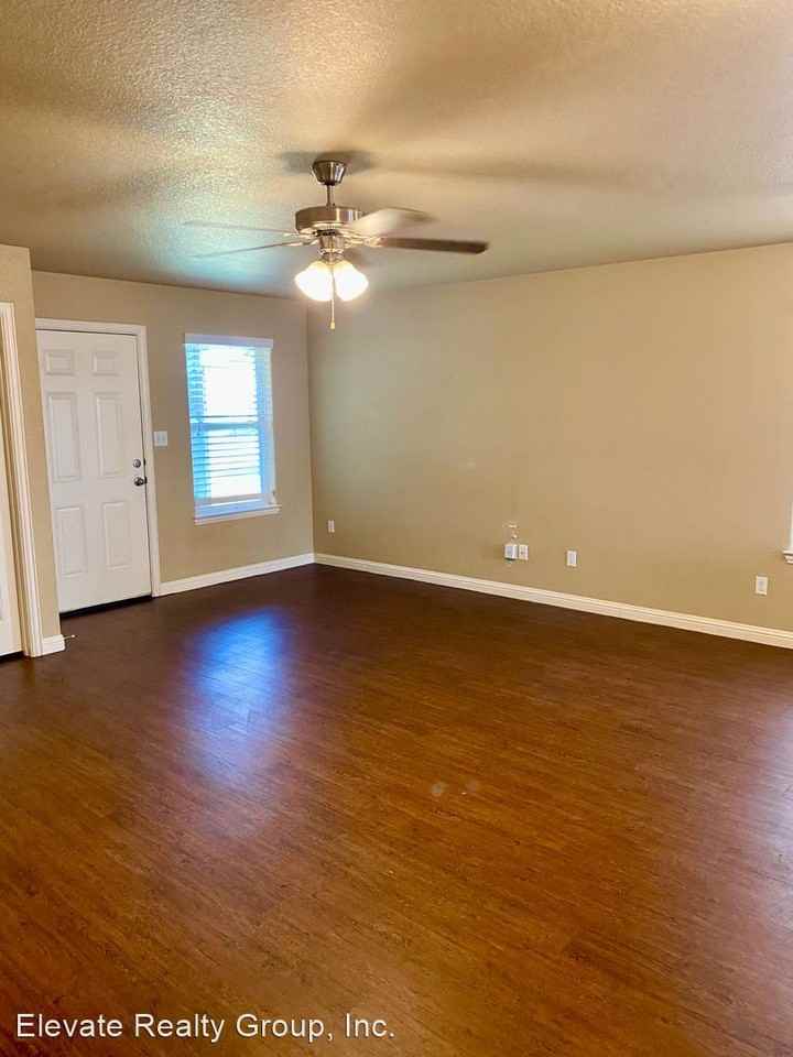 3105 Weave Ct 3107 Weave Ct - Photo 3 of 19