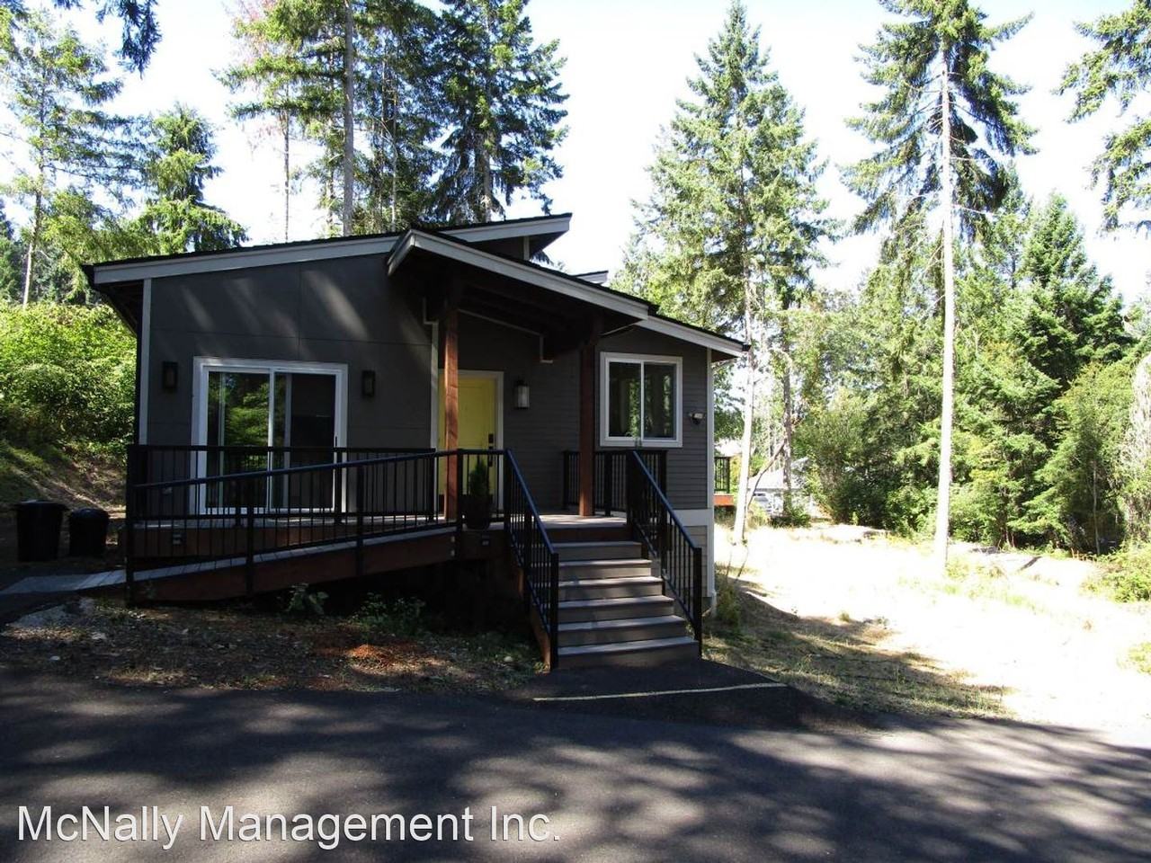 712 Hyak Way - Photo 2 of 20