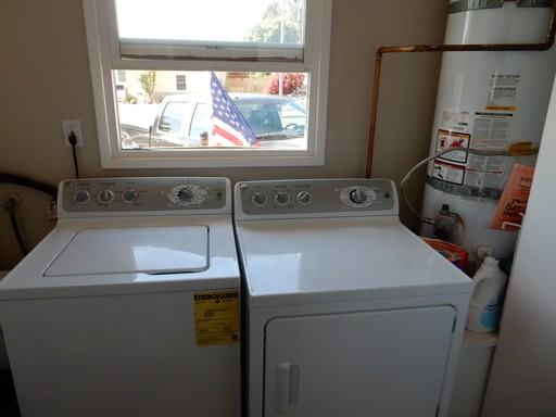 4883 Twain Ave - Photo 3 of 16