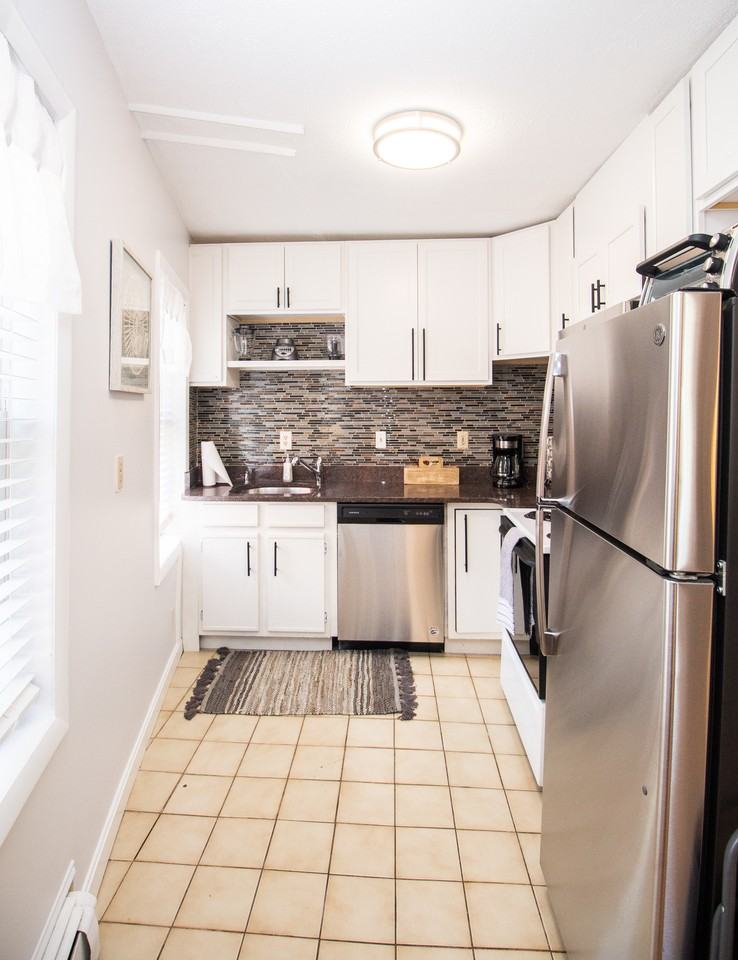 1007 Tremont St #1 - Photo 2 of 27