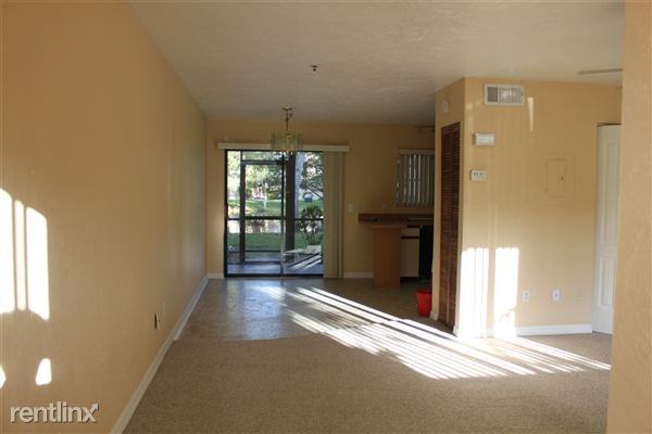 Garrett Run Condo - Photo 2 of 8
