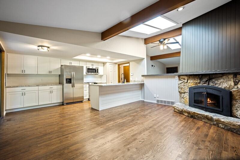 22201 Ne 2nd St - Photo 7 of 16