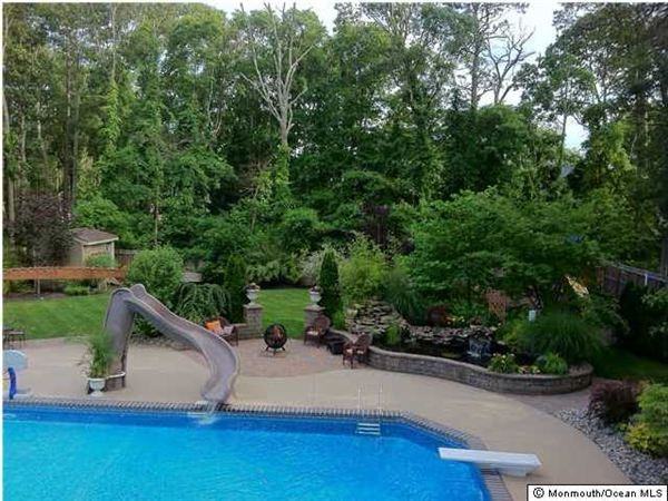 176 Vansant Ave - Photo 2 of 6