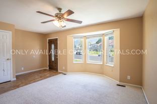1120 Se - Photo 1 of 1