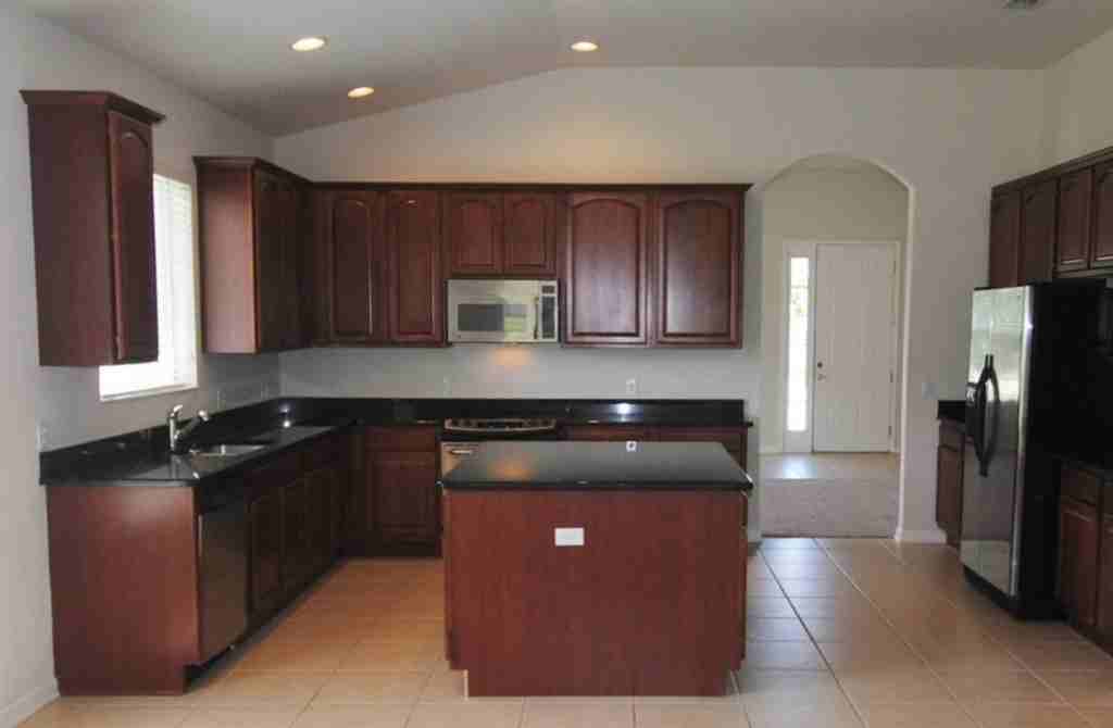 415 Balboa Blvd - Photo 2 of 8