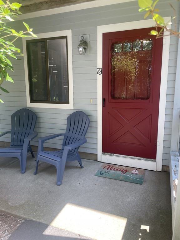 23 Chilton Ln - Photo 2 of 20