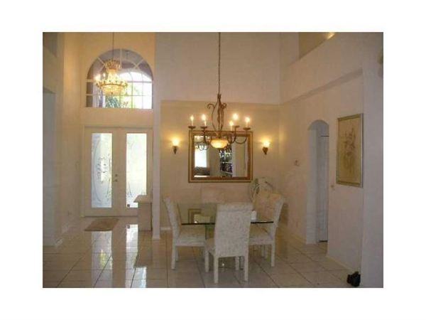 12419 Antille Dr - Photo 3 of 7