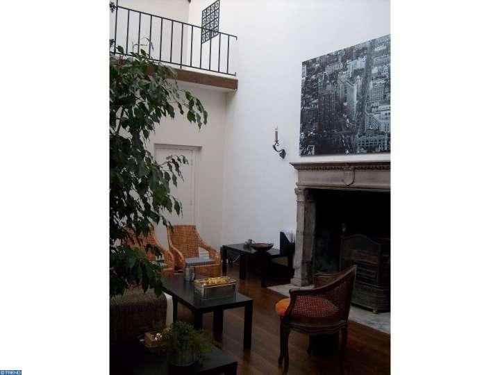 114 Llanfair Rd - Photo 2 of 11