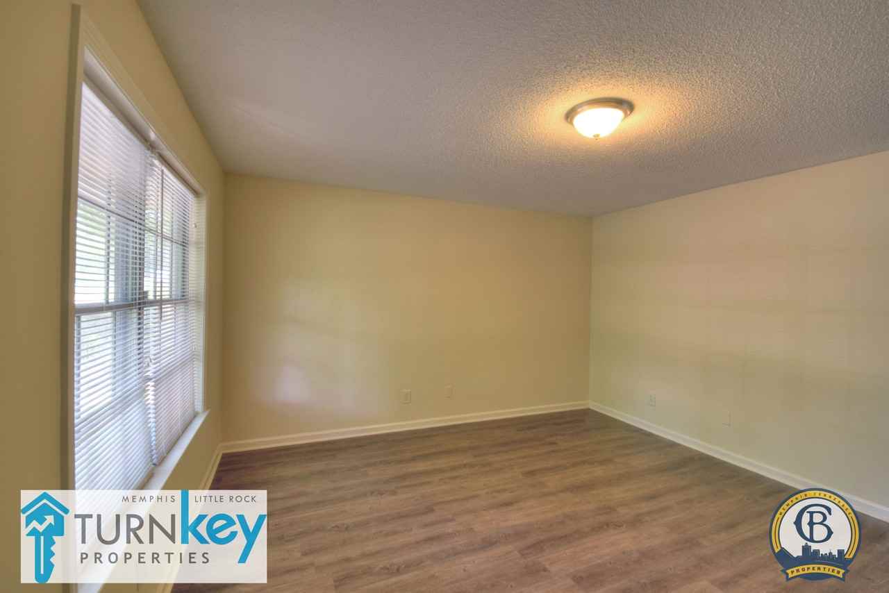 4146 Crain Rd - Photo 2 of 15