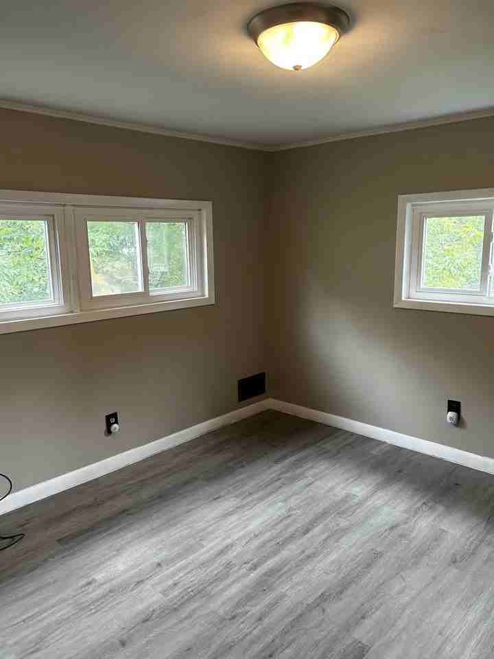 589 W Prospect St - Photo 3 of 13