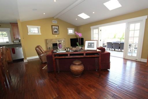 3030 Ceylon Rd - Photo 3 of 7