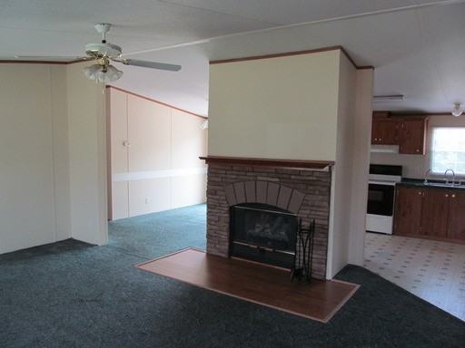 398 Mountain Dale Dr - Photo 2 of 14