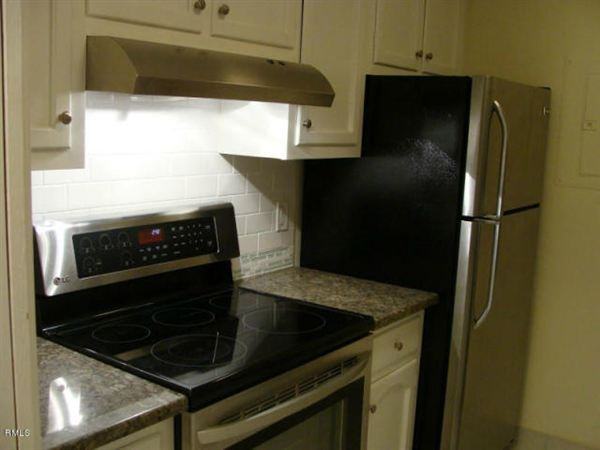 320 Chilean Avenue 3 - Photo 2 of 7