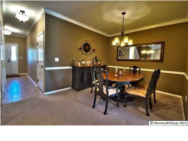 10 Chatsworth Rd - Photo 2 of 6