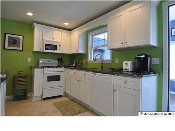 429 Euclid Ave - Photo 2 of 6