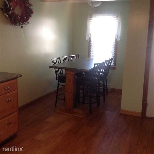 225 Poland St - Photo 2 of 18