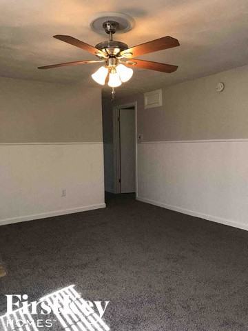 11418 Tulip Dr - Photo 3 of 10