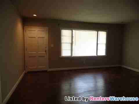 3545 Orchard St - Photo 3 of 14